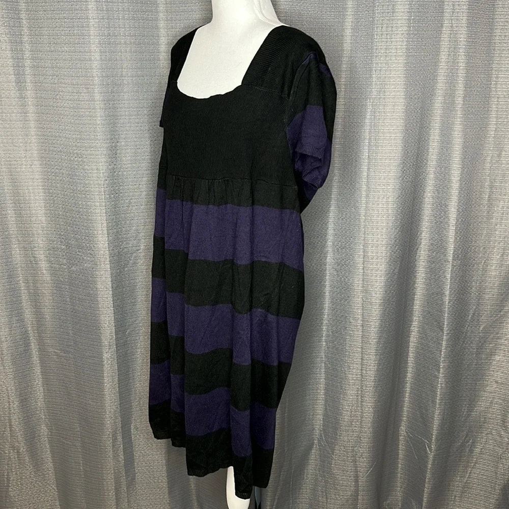 WISHES WISHES WISHES PURPLE BLACK STRIPED DRESS SIZE 2X